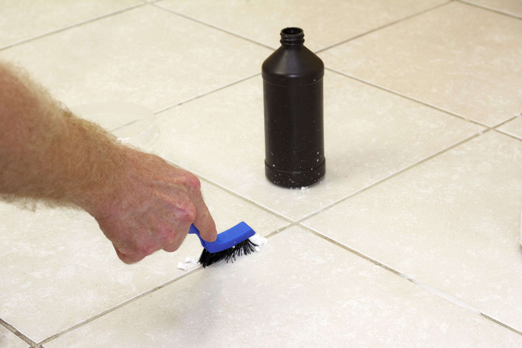 Clean Dirty Grout Build-Up with Goo Gone Grout & Tile Cleaner 